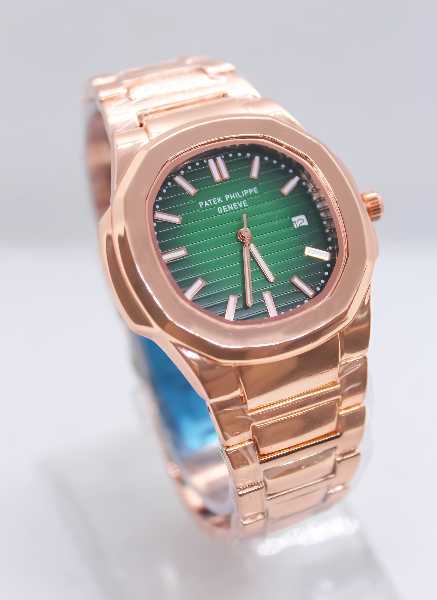 Patek Phillips Nautilus Rose Gold Green dial