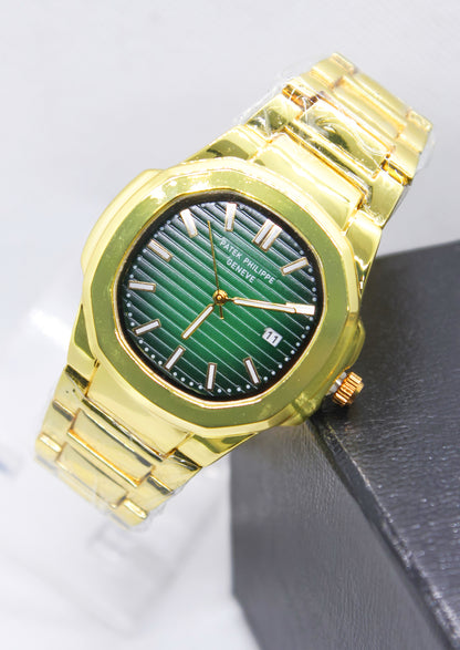 Patek Phillips Nautilus Gold chain Green Dial