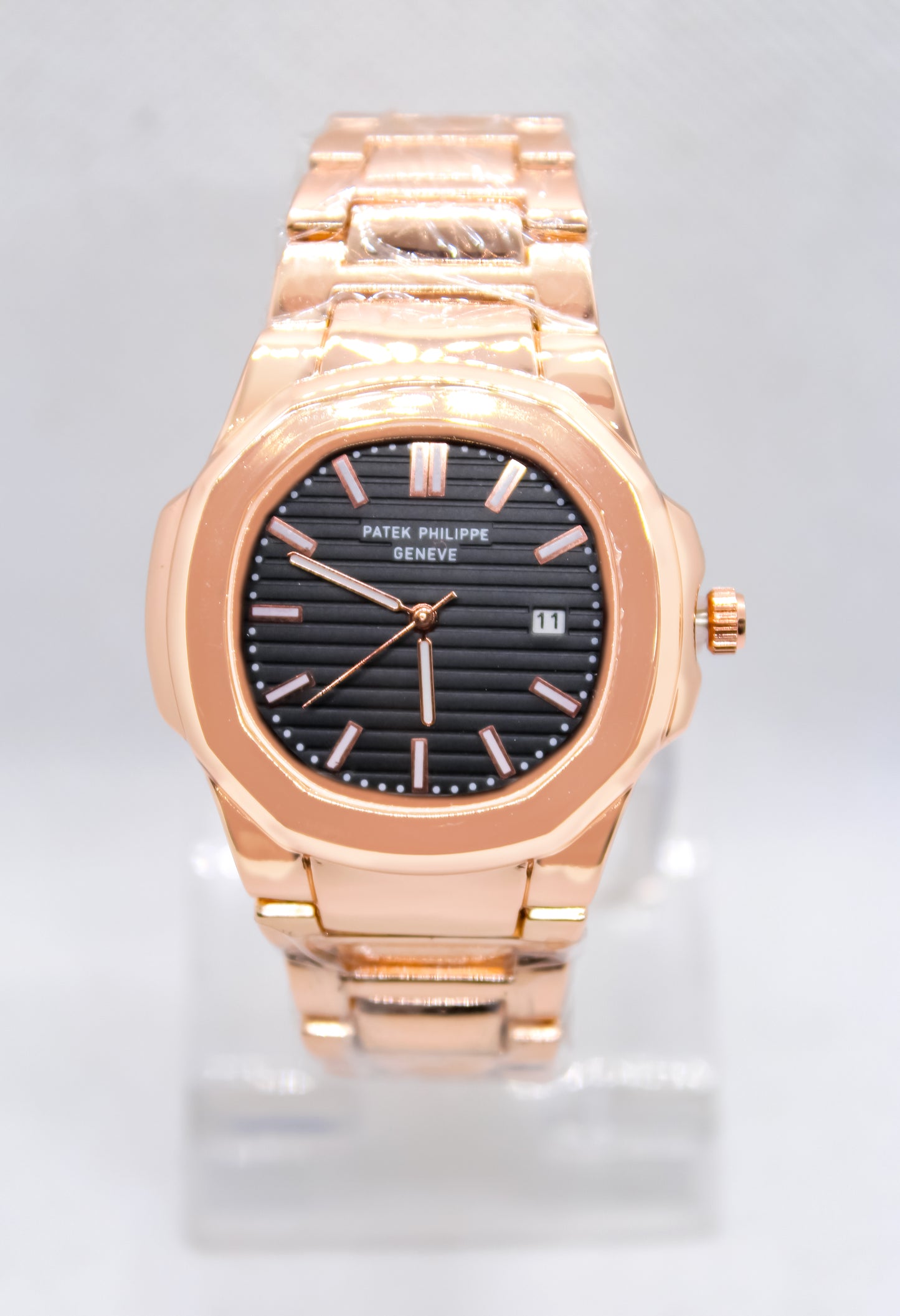 Patek Phillips Nautilus Rose Gold Black dial